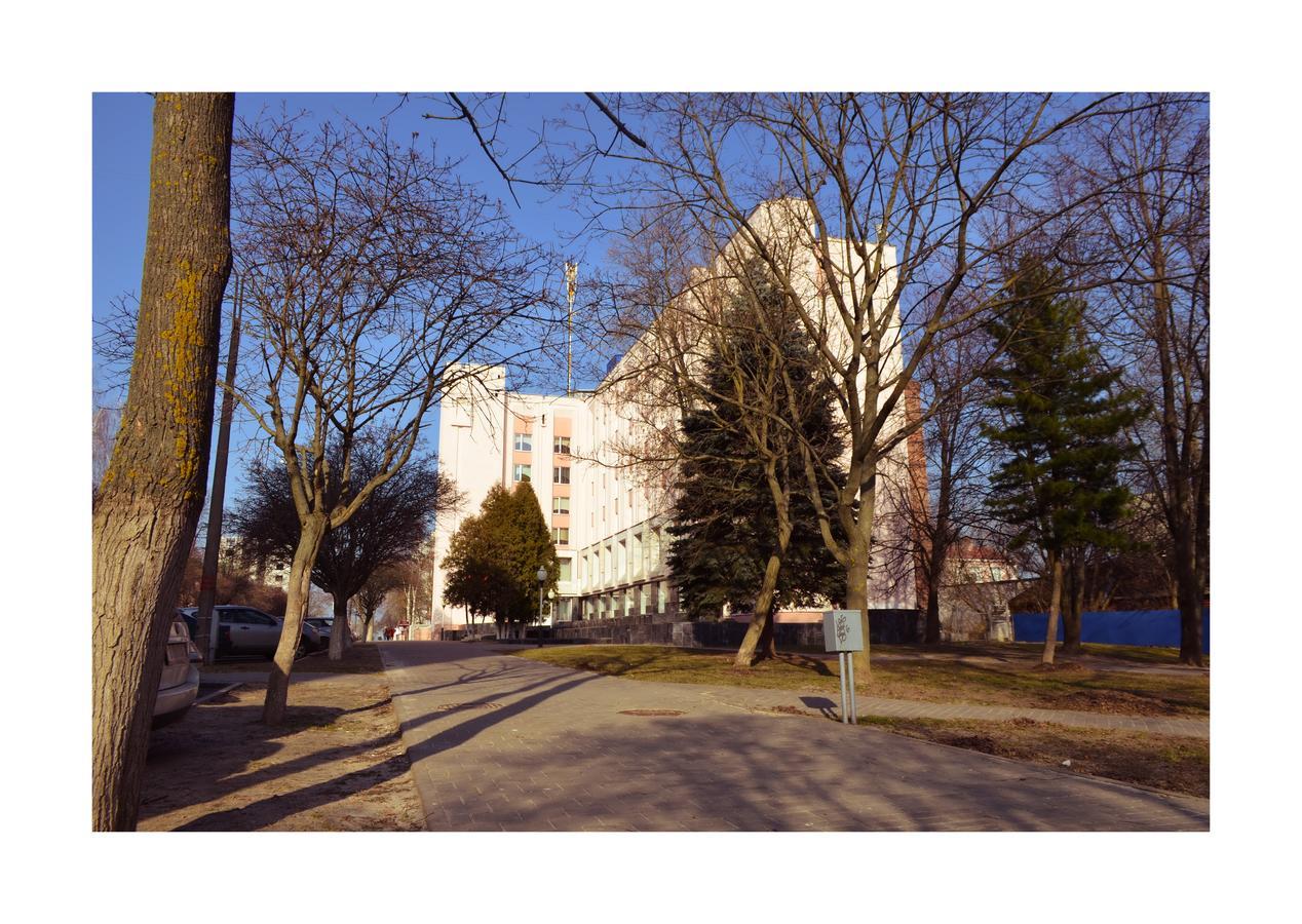 Hotel Oktyabrskaya Γόμελ Εξωτερικό φωτογραφία