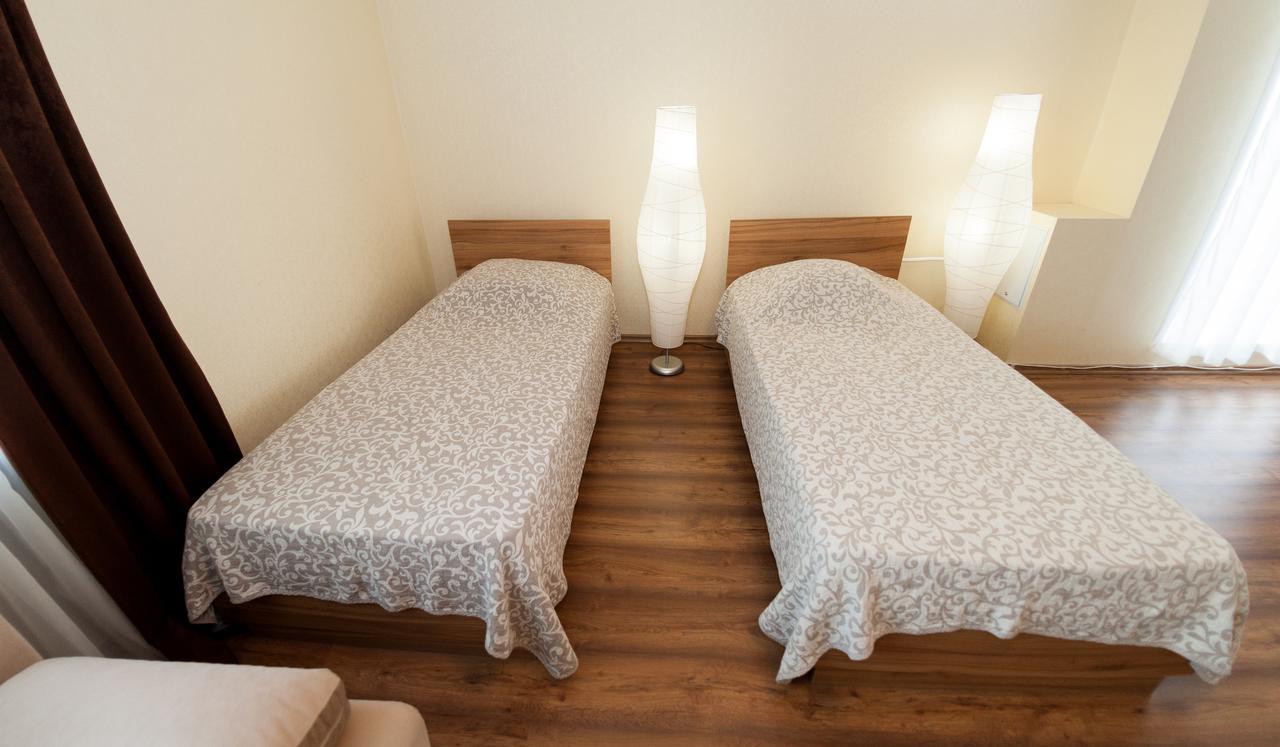 Hotel Oktyabrskaya Γόμελ Εξωτερικό φωτογραφία
