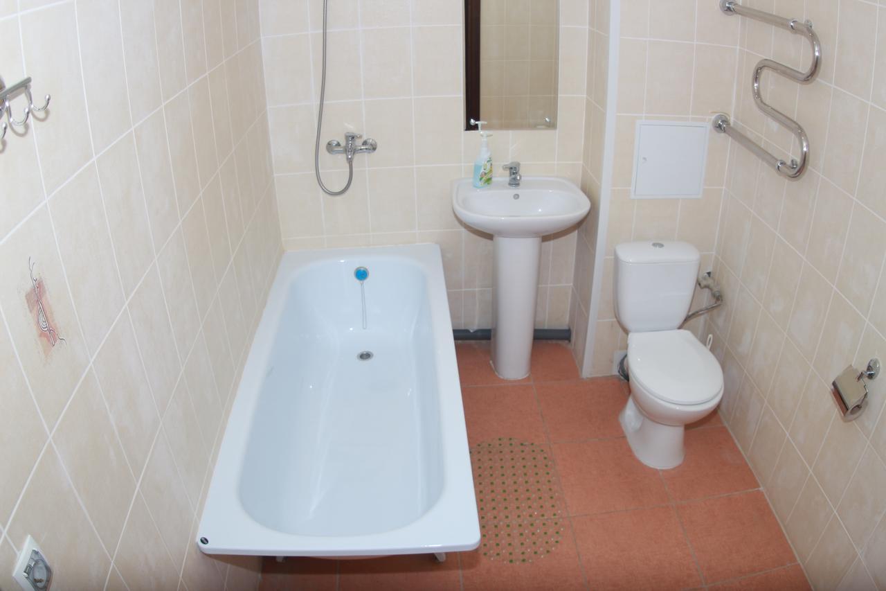Hotel Oktyabrskaya Γόμελ Εξωτερικό φωτογραφία